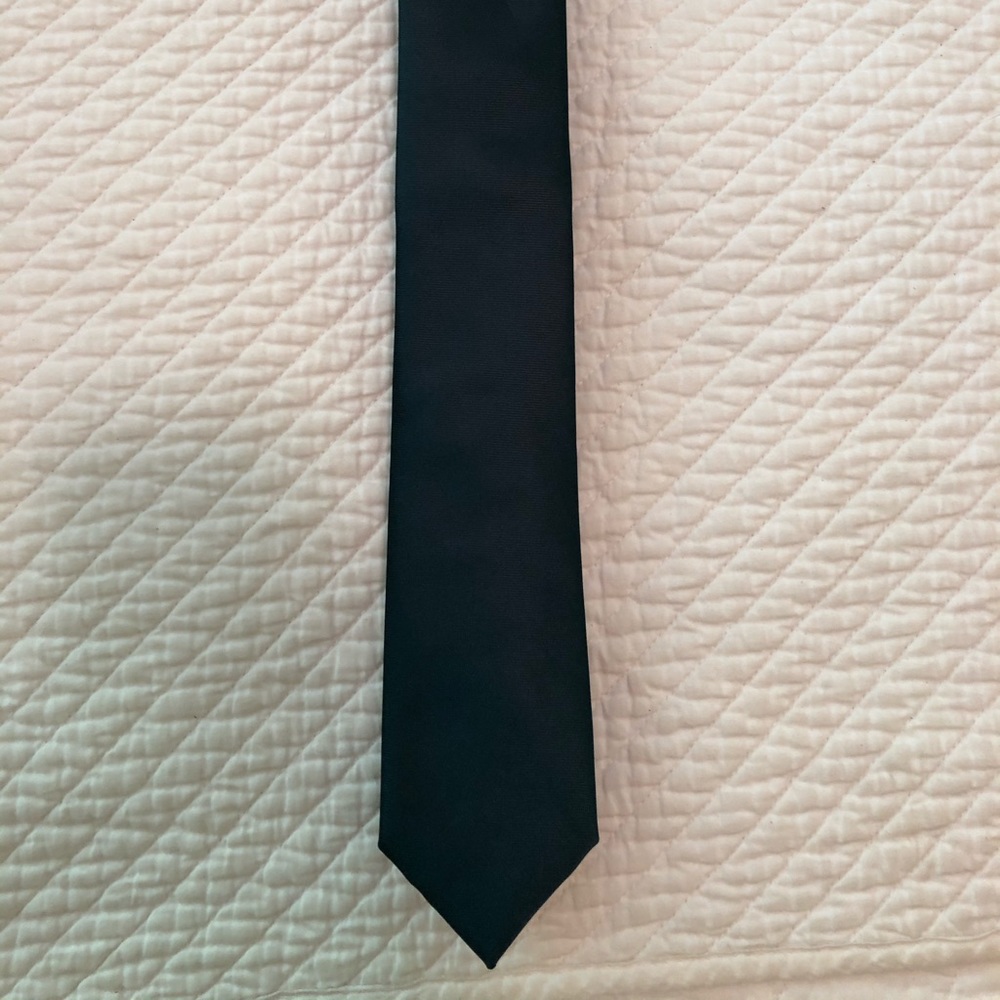 Beautiful new emerald green tie!